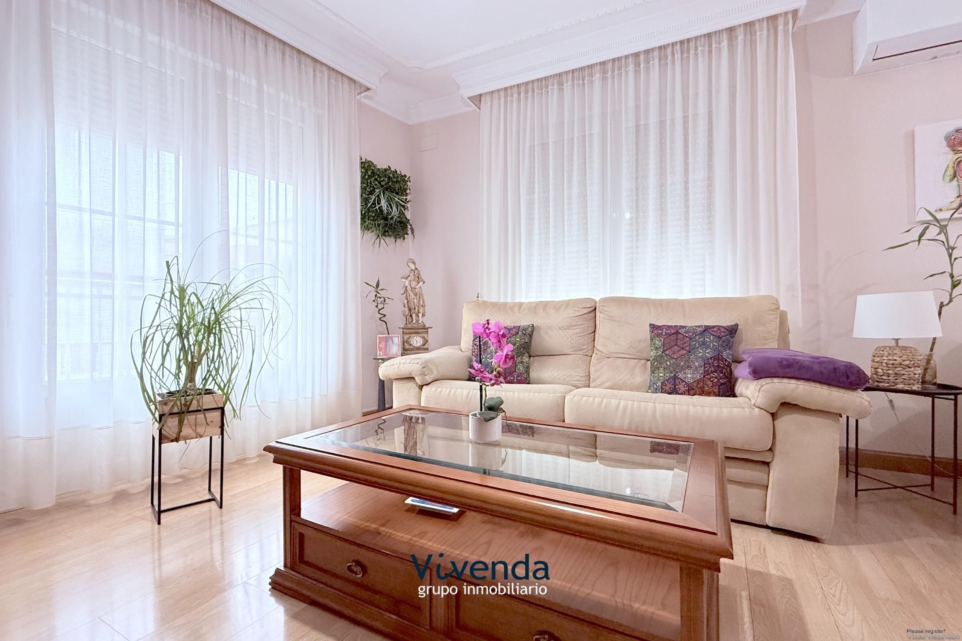 Living room of Single-family semi-detached for sale in Parla  with Air Conditioner, Heating and Terrace