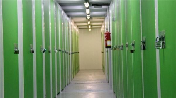 Box room to rent in  Barcelona Capital
