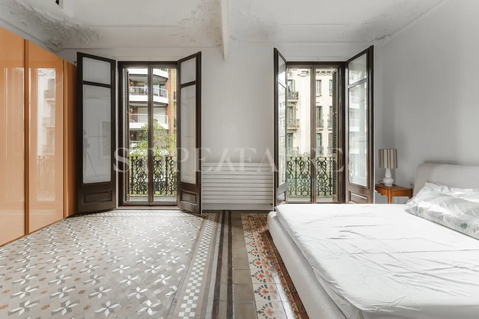 Habitación de Piso de alquiler en Barcelona con Aire acondicionado, Calefacción y Amueblado