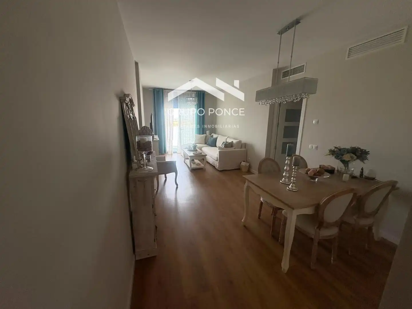 Wohnzimmer von Wohnung zum Verkauf in Jerez de la Frontera mit Abstellraum, Schwimmbad und Gemeinschaftspool