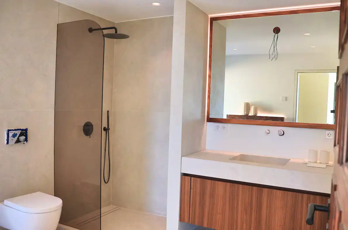 Bany de Casa o xalet en venda en Calvià amb Aire condicionat, Calefacció i Jardí privat