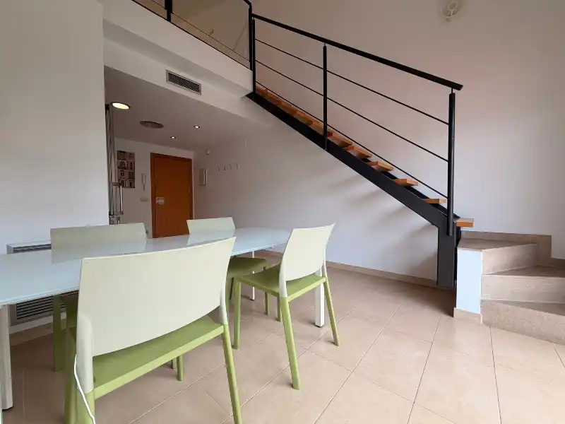 Comedor de Piso en venta en La Bisbal d'Empordà con Aire acondicionado, Calefacción y Parquet