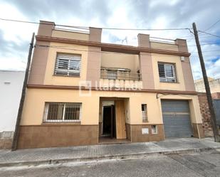 Exterior view of Single-family semi-detached for sale in Vilanova i la Geltrú  with Terrace