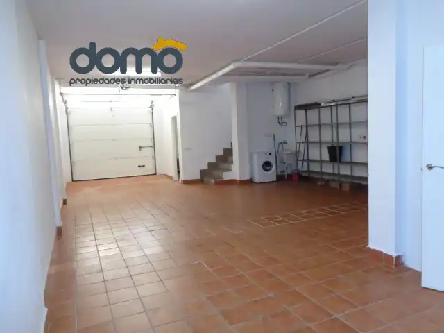 Einfamilien-Reihenhaus zum Verkauf in El Ejido mit Privatgarten, Terrasse und Abstellraum