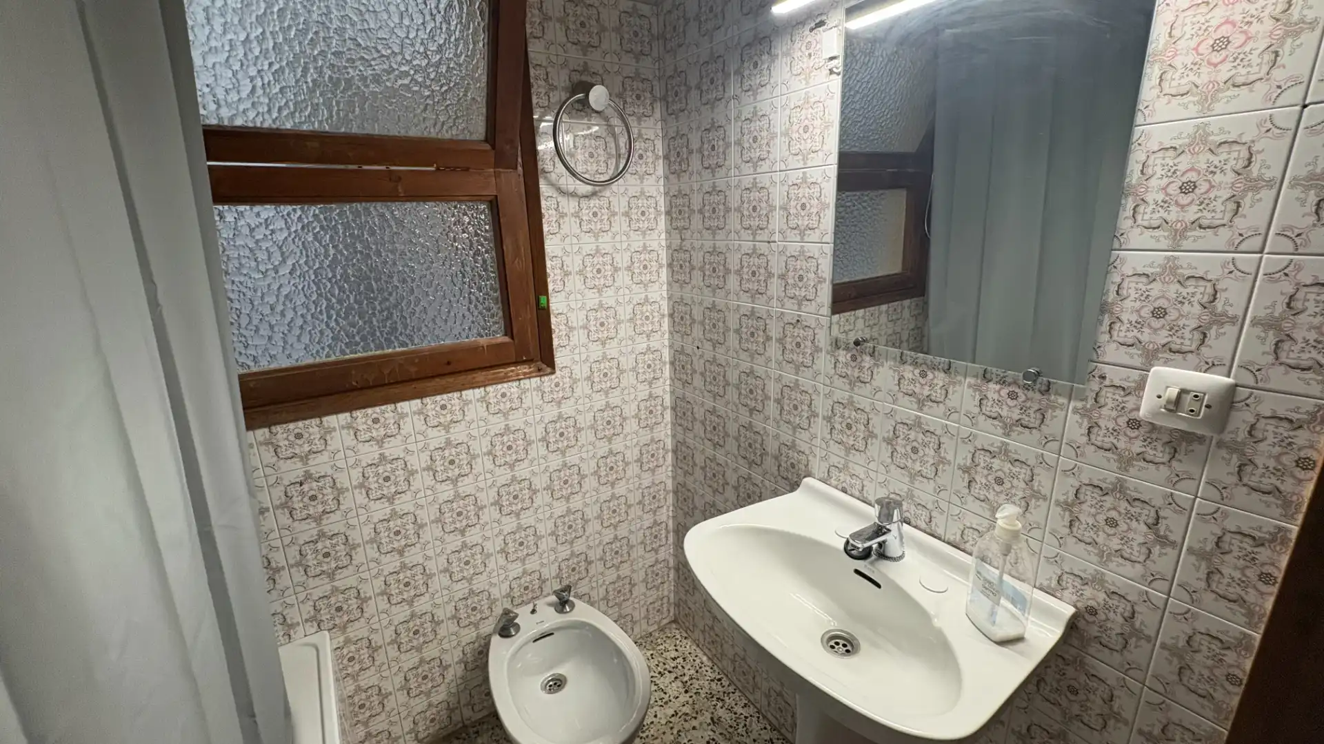 Bathroom of Flat for sale in Vallgorguina  with Terrace and Balcony