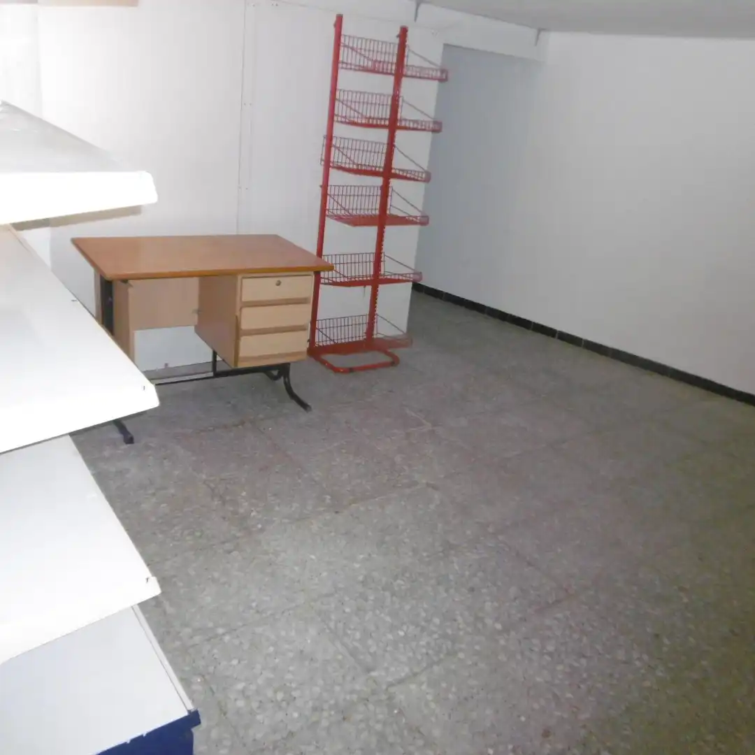 Gewerbefläche zur Miete in Centre, imagen 9