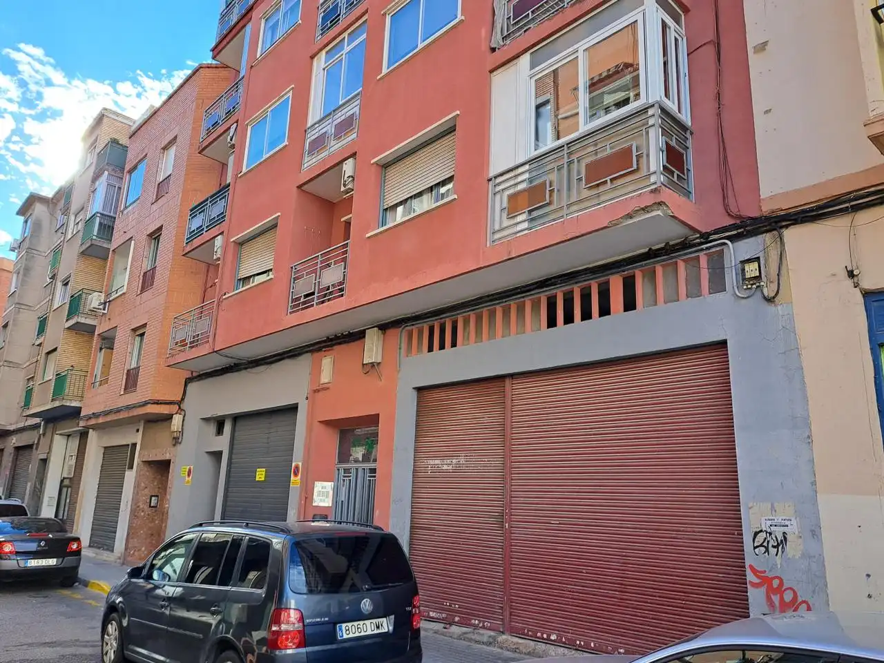 Exterior view of Flat for sale in Zaragoza  with Air Conditioner