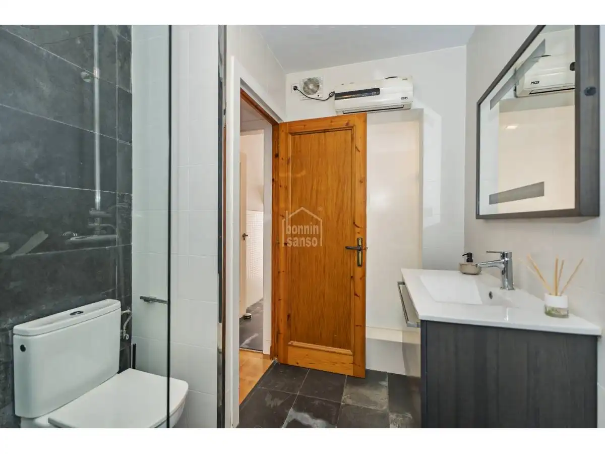 Bathroom of Apartments for sale in Maó - Mahón  with Terrace