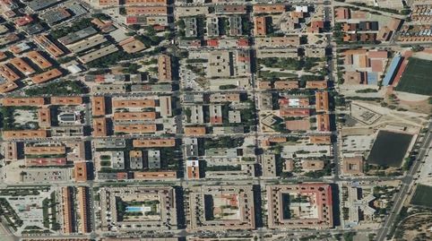 Foto 3 de Edifici en venda a Travesía Isabel II, Reyes, Parla