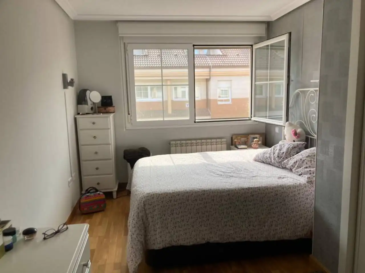 Habitación de Casa adosada en venta en Arroyo de la Encomienda con Aire acondicionado, Calefacción y Jardín privado