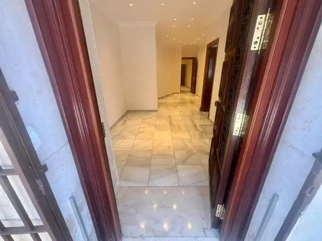 Local comercial de lloguer a Centro, imagen 2
