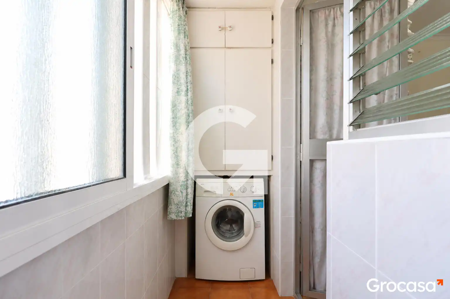 Bedroom of Flat for sale in L'Hospitalet de Llobregat  with Furnished, Oven and Washing machine