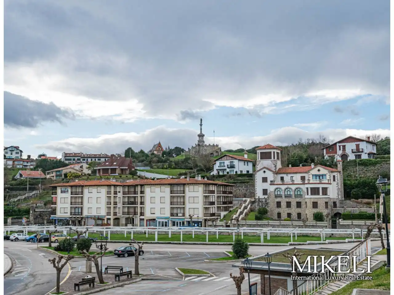 Commercial properties for sale in Paseo MUELLE, Comillas (Cantabria)
