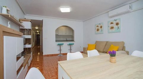Foto 3 de Apartamento de alquiler en Calle Bergantin, 37, Avenida Habaneras - Curva de Palangre, Torrevieja