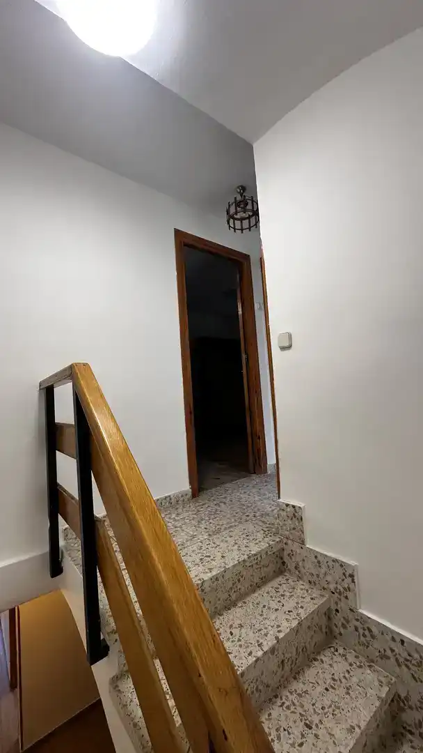Casa adosada en venda en Cerezo de Abajo amb Parquet
