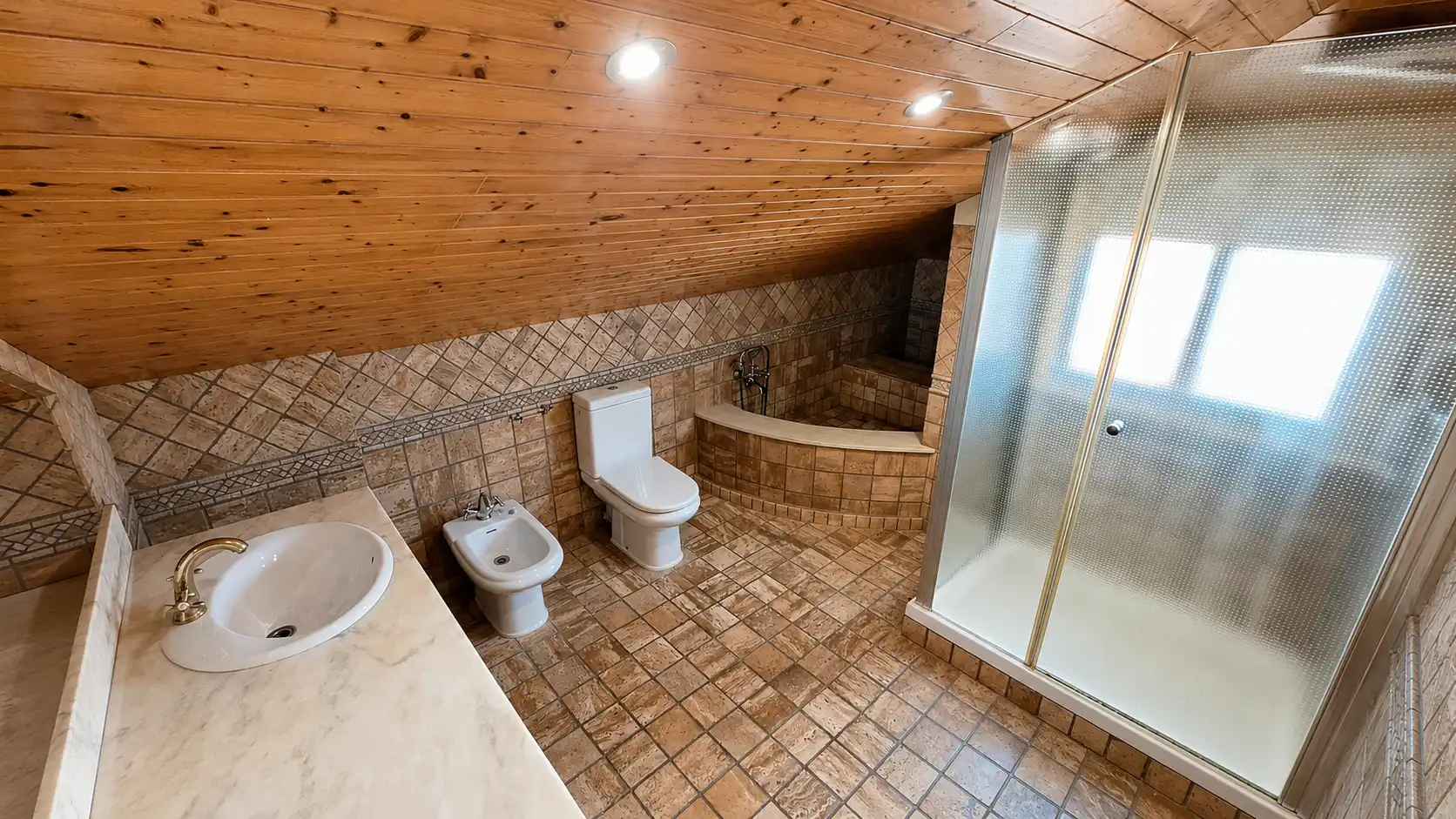 Bany de Casa o xalet en venda en Calafell amb Calefacció i Jardí privat