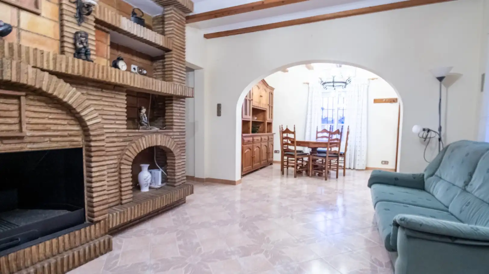Casa o chalet en venta en Oliva con Jardín privado, Terraza y Trastero