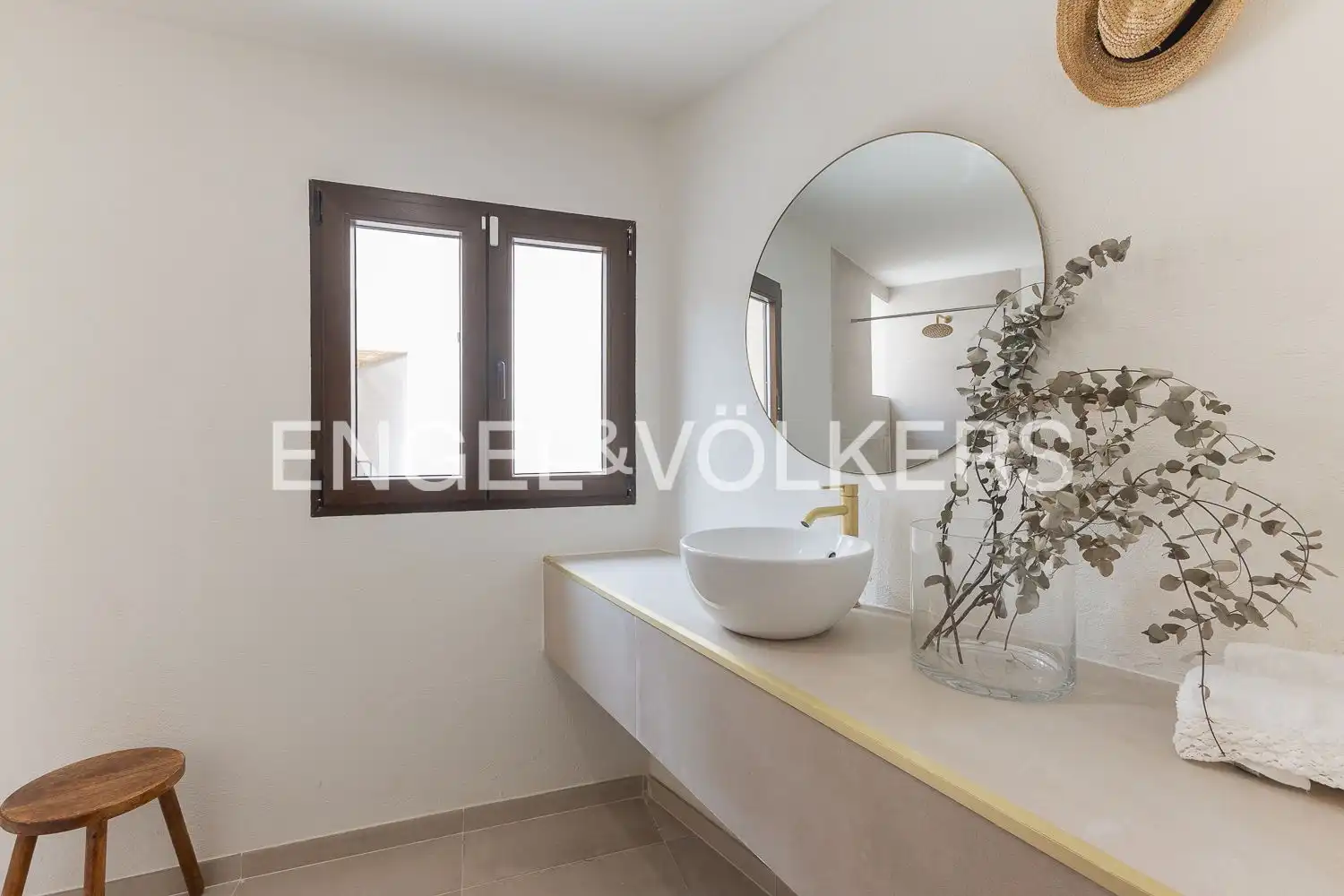 Baño de Casa adosada en venta en Náquera con Calefacción, Parquet y Terraza