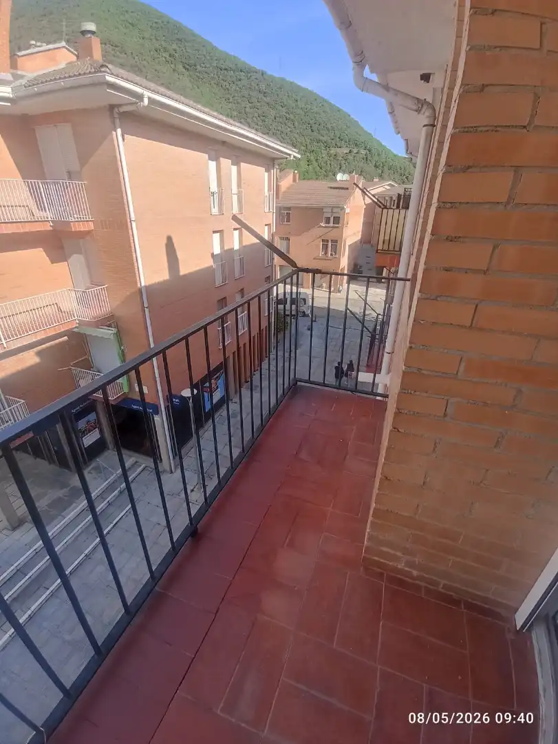 Terraza de Piso de alquiler en Cercs con Balcón