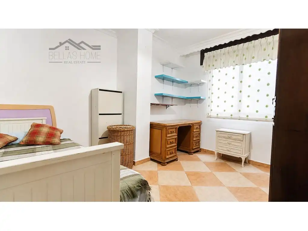 Habitación de Piso en venta en Marbella con Amueblado