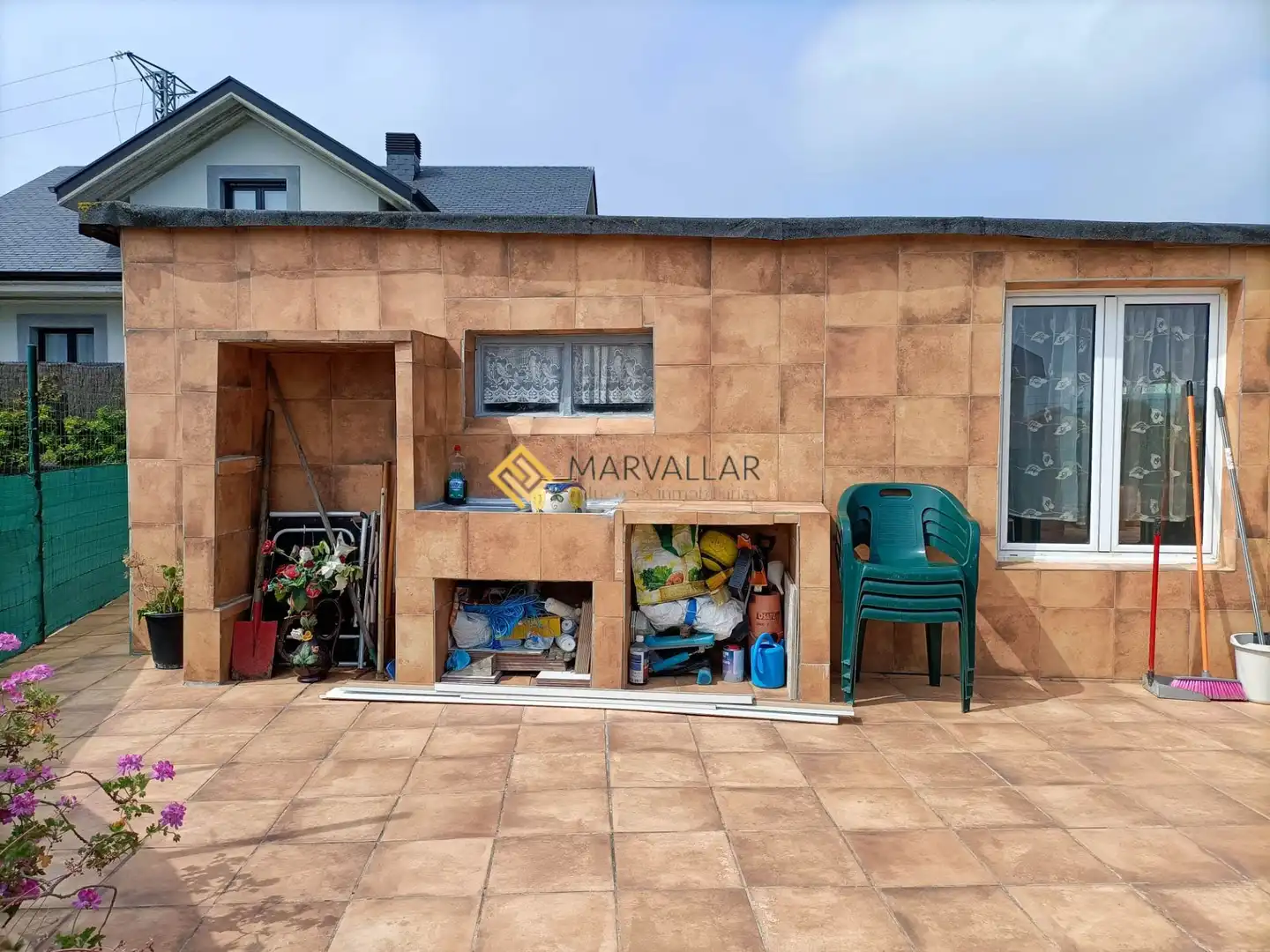 Exterior view of Commercial properties for sale in Santa Cruz de Bezana