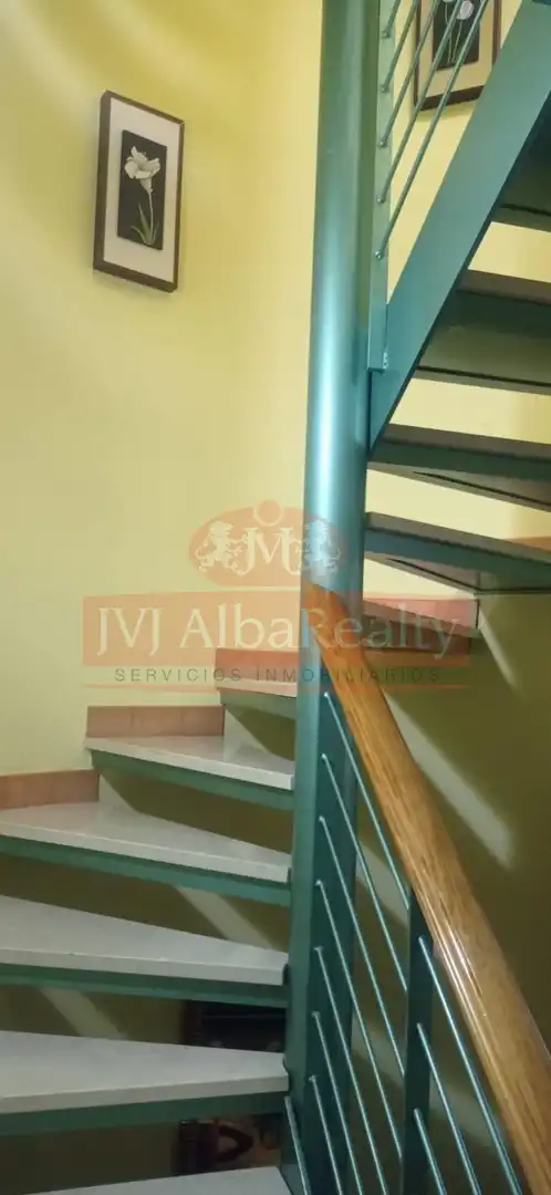 Casa adosada en venta en Albacete con Aire acondicionado, Calefacción y Jardín privado