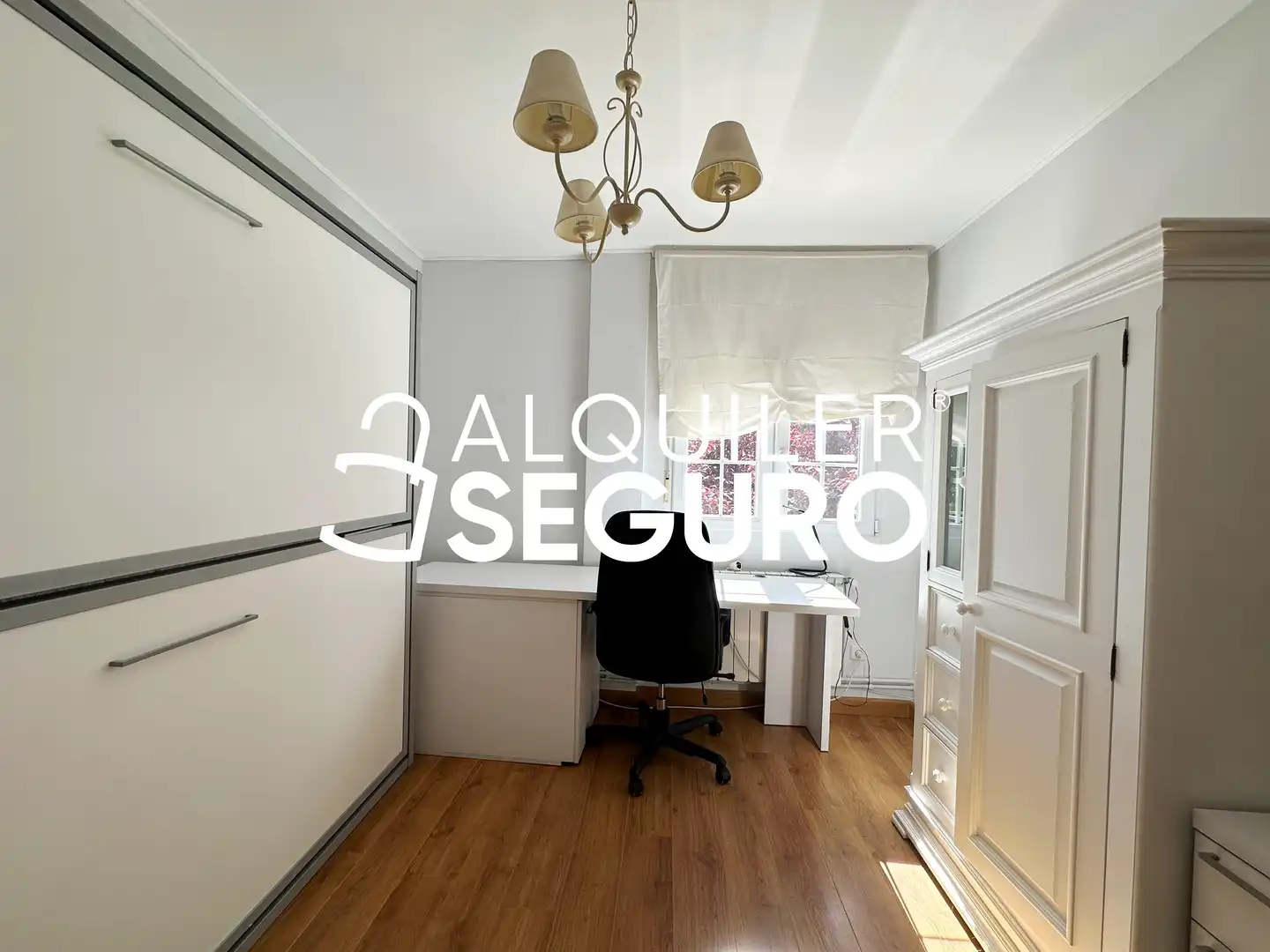 Habitación de Piso de alquiler en Alpedrete con Calefacción, Piscina y Amueblado