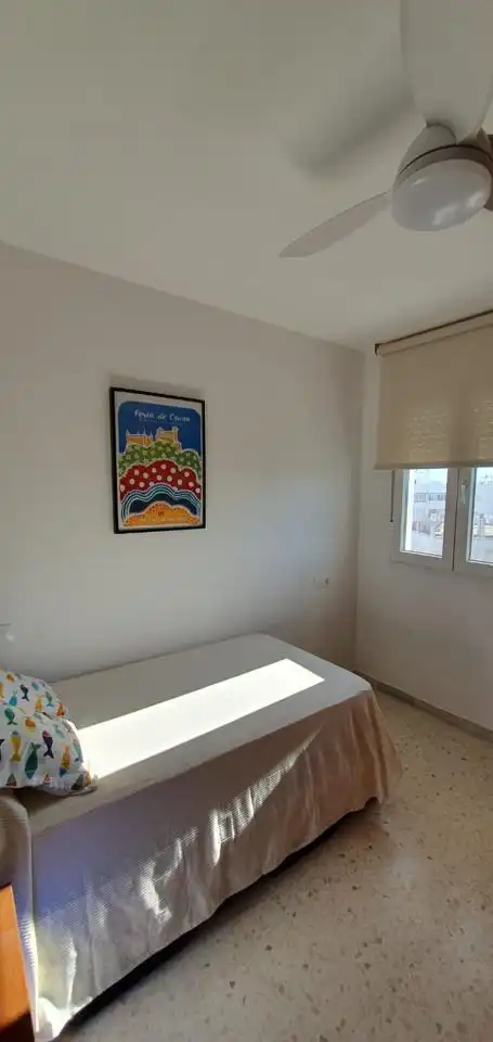 Habitación de Piso de alquiler en Sanlúcar de Barrameda con Terraza y Balcón