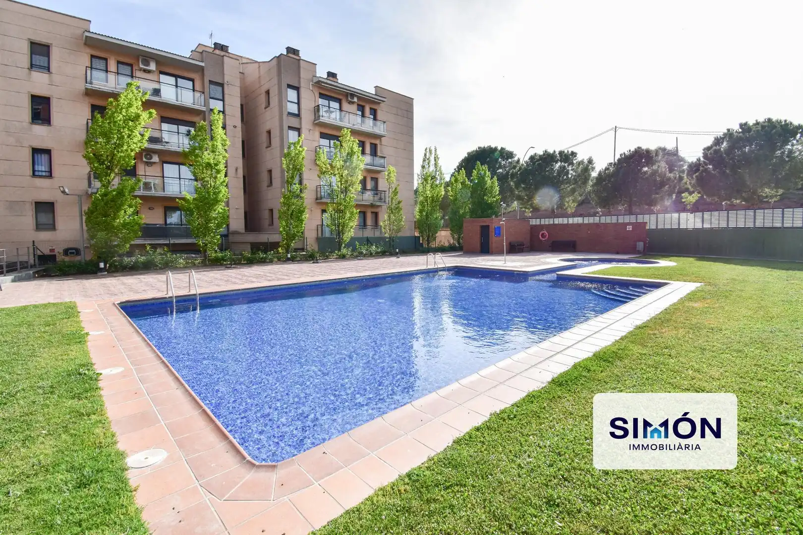 Swimming pool of Flat for sale in Manresa  with Heating, Balcony and Community pool
