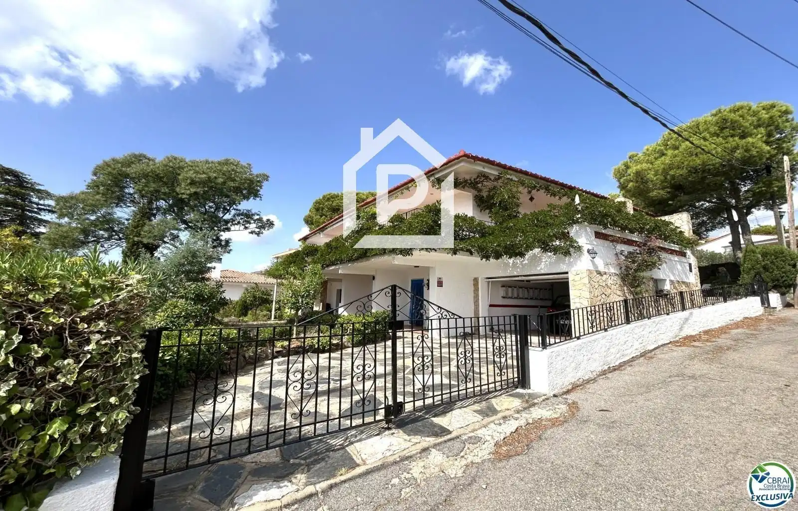 Detached house with garden for sale in Pompeu Fabra