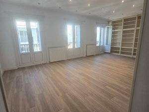 Piso en Alquiler en Calle del Marqués del Duero en Recoletos