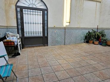 Maison mitoyenne avec balcon à vendre à Totana