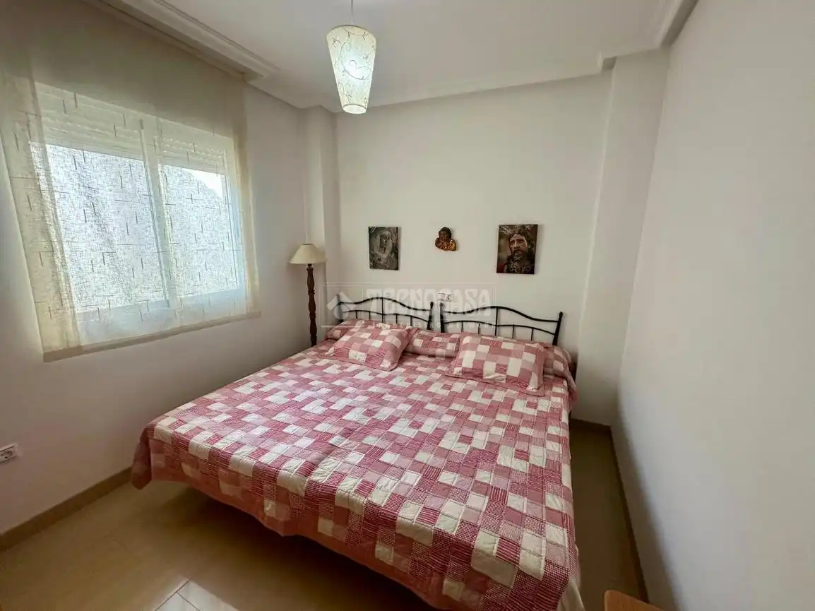 Piso con terraza en venta en C. Virgen de la Cabeza, imagen 6