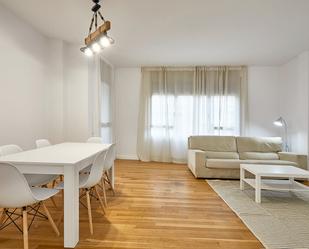 Living room of Flat to rent in  Barcelona Capital  with Air Conditioner, Heating and Terrace