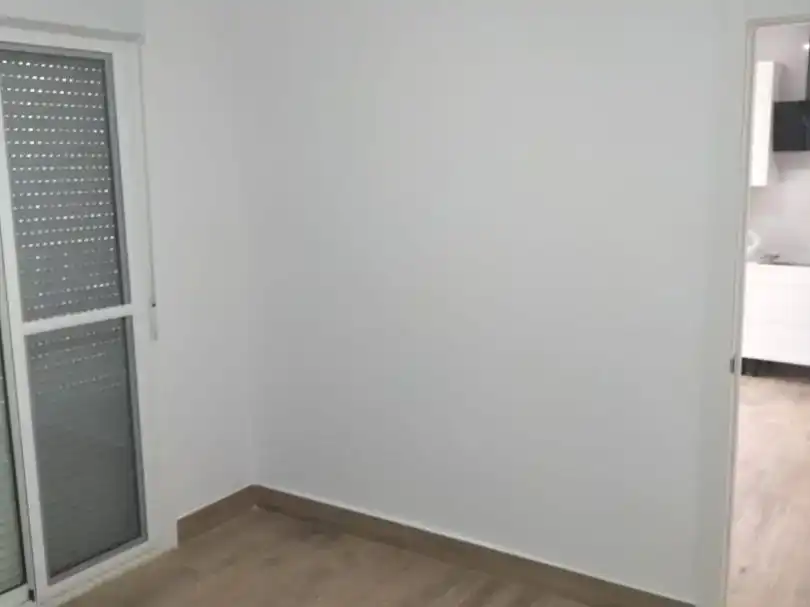 Dormitori de Apartament de lloguer en Sevilla amb Aire condicionat, Parquet i Traster