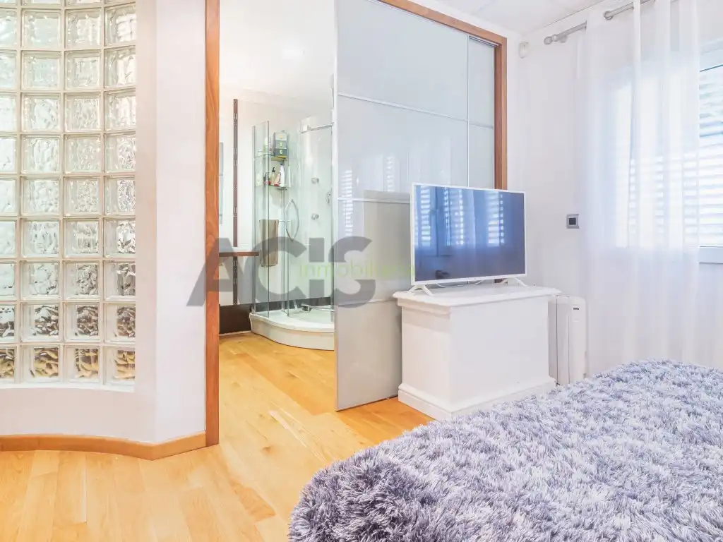 Dormitori de Casa o xalet en venda en Carlet amb Aire condicionat, Calefacció i Jardí privat