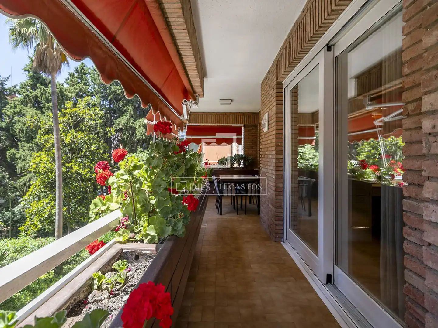 Terrasse von Wohnung zur Miete in Barcelona mit Heizung, Privatgarten und Parkett