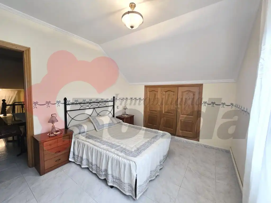 Habitación de Casa o chalet en venta en O Corgo   con Amueblado