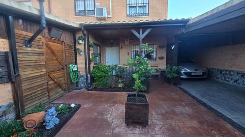 Foto 2 de Casa o chalet en venta en Yuncos, Toledo