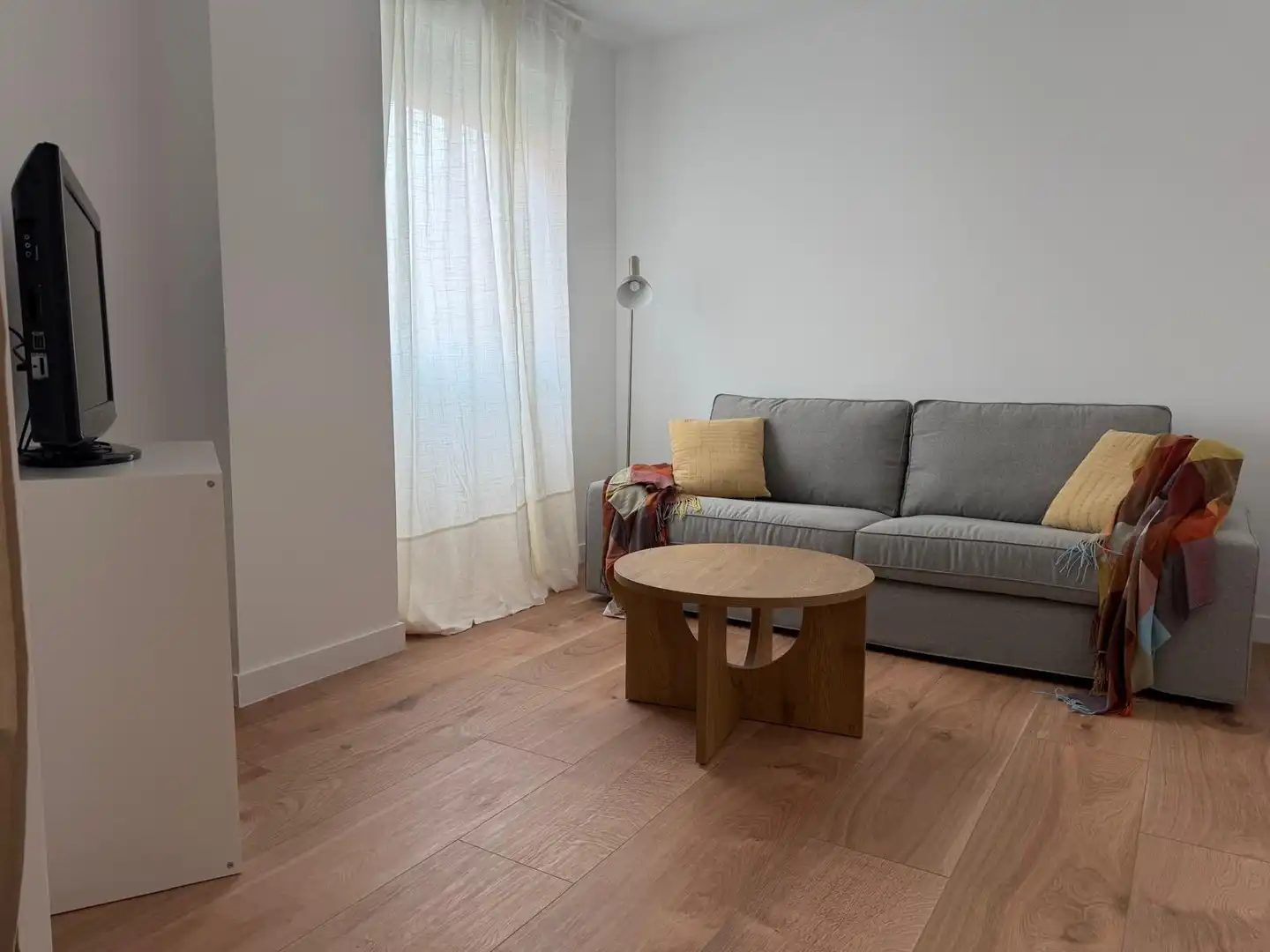 Sala de estar de Piso para compartir en Sevilla con Aire acondicionado y Amueblado