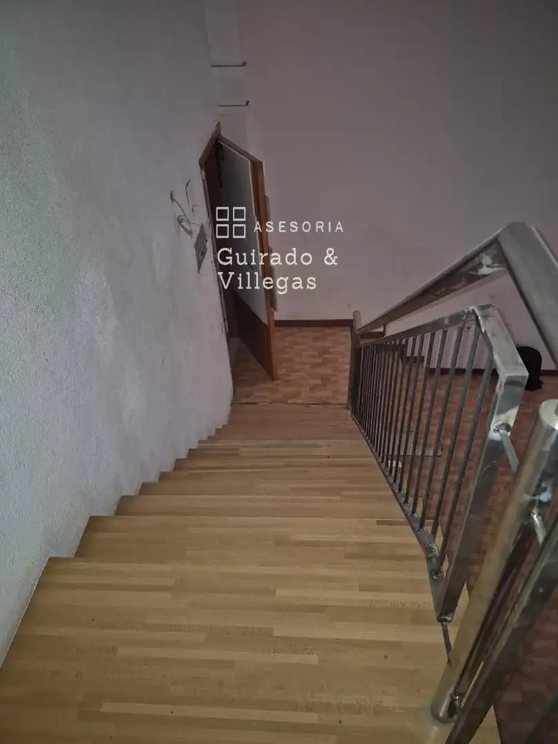 Dúplex en venta en Terrassa con Terraza y Alarma