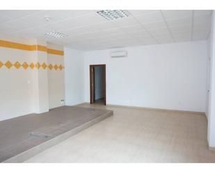 Premises for sale in Almuñécar  with Air Conditioner