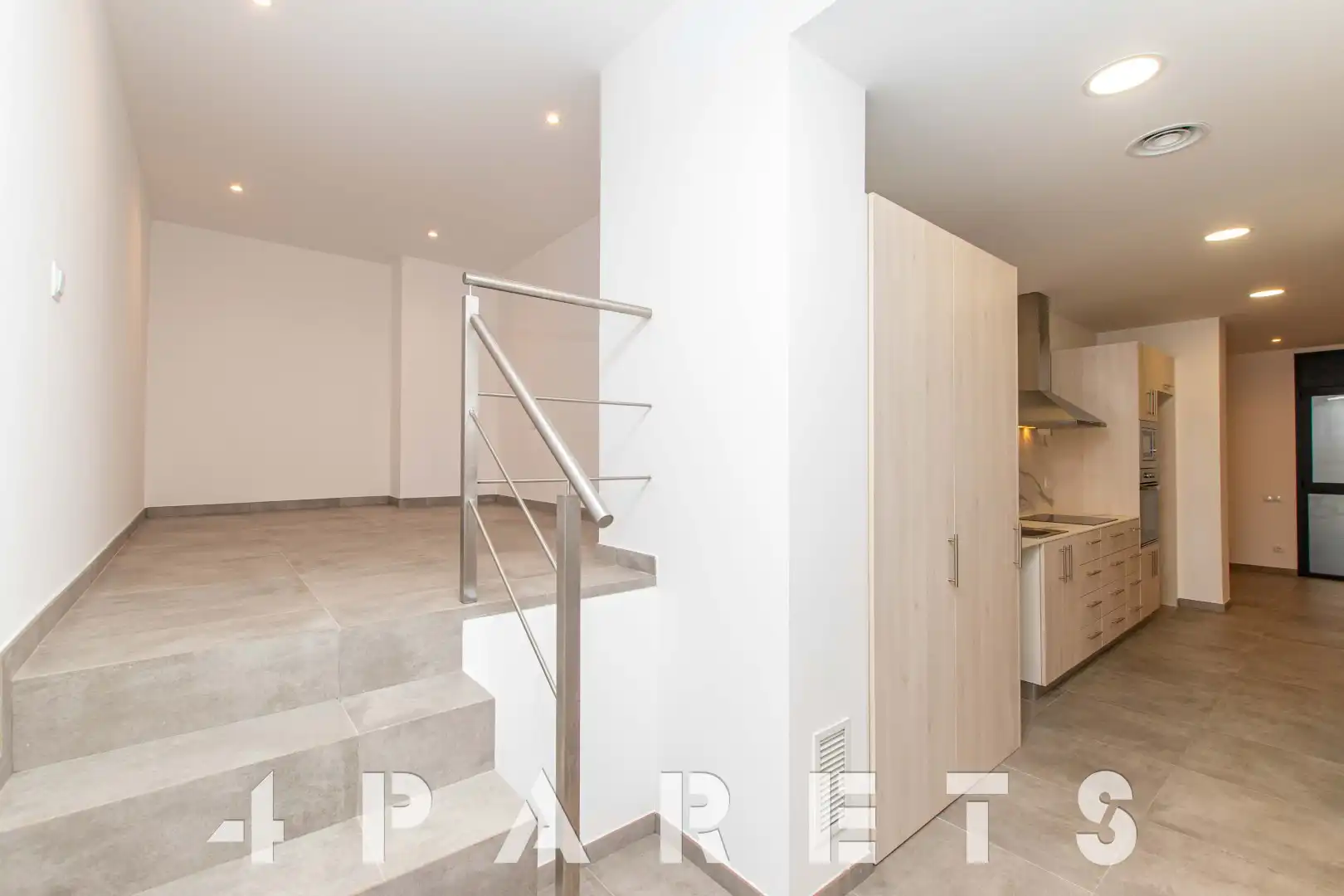 Local commercial à vendre à Carrer Hernán Cortés, imagen 24