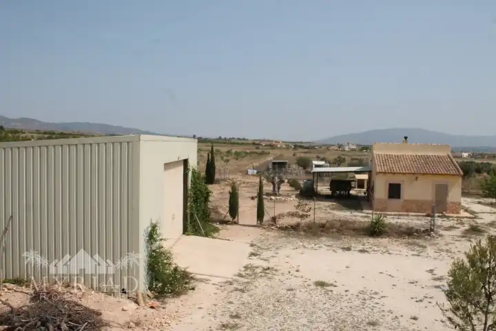 Landhaus zum Verkauf in El Pinós / Pinoso, imagen 3