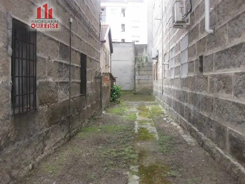 Exterior view of Houses for sale in Ourense Capital   with Storage room