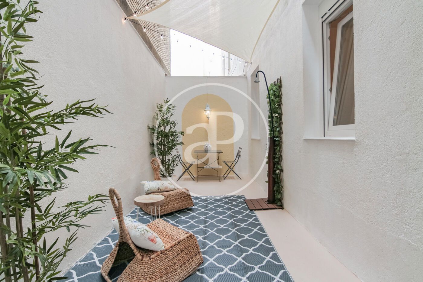 Terrace of Flat for sale in  Madrid Capital  with Air Conditioner, Heating and Furnished