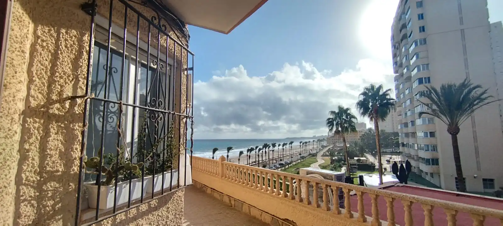 Apartamento de alquiler en Carrer el Pinós, 18, Playa Muchavista