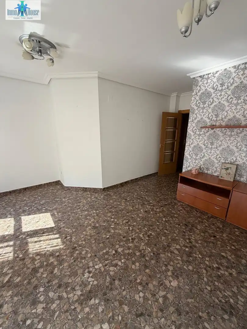 Dúplex en venta en Albacete con Calefacción y Amueblado