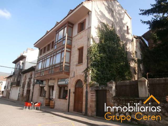Casa-chalet en Venta en Calle Academia Militar en Ezcaray