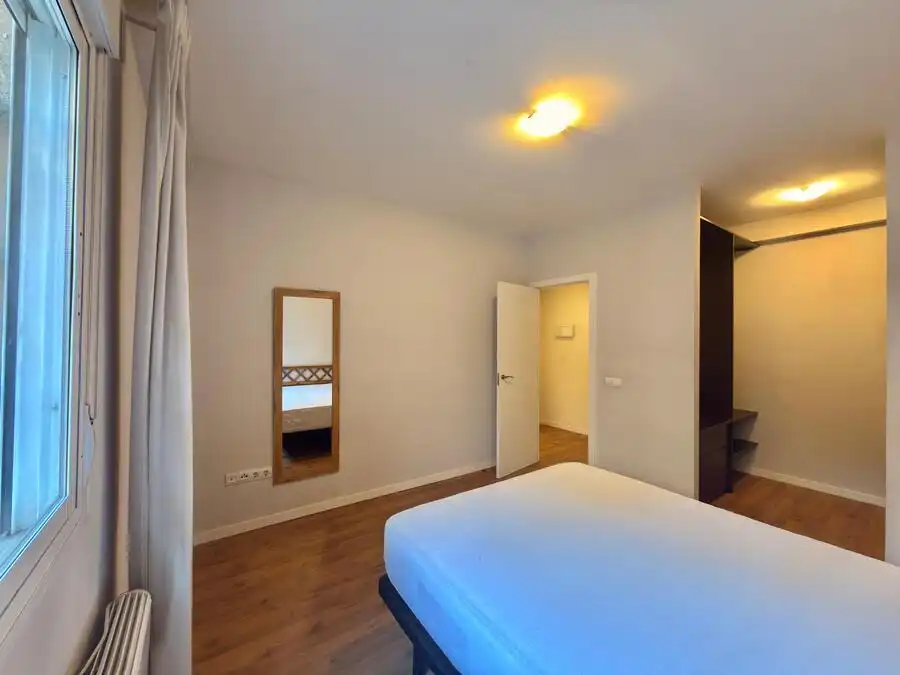 Bedroom of Flat for sale in Chamberí